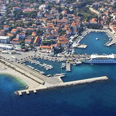 Apartment Dragi *